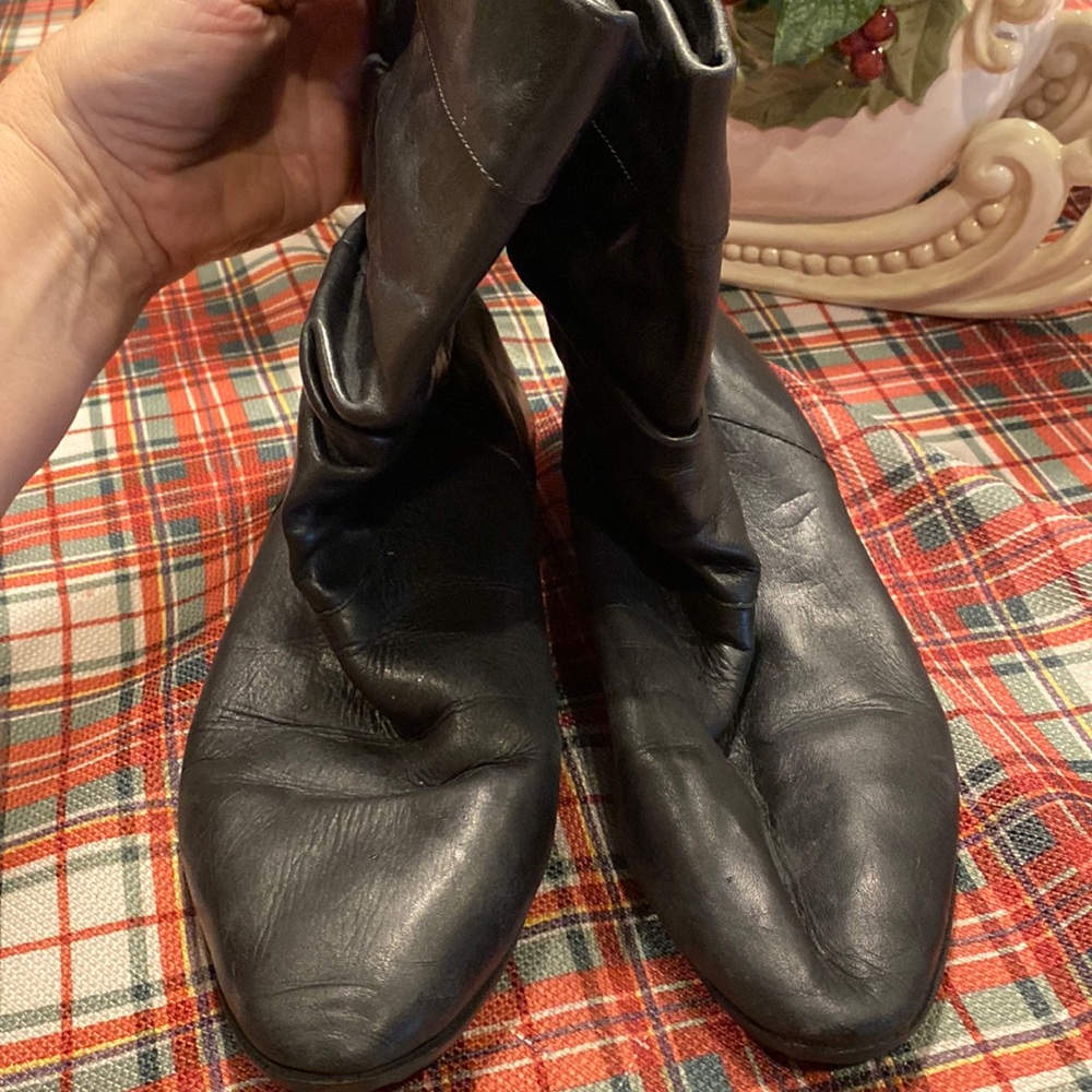 Ladies Leather boots